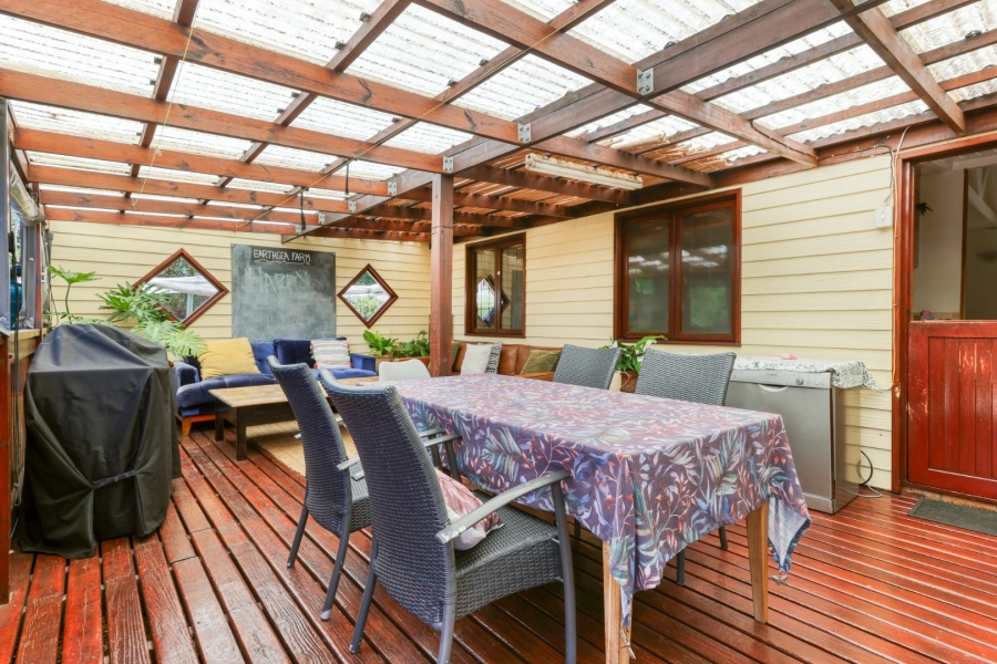 To Let 4 Bedroom Property for Rent in Crofters Valley Western Cape